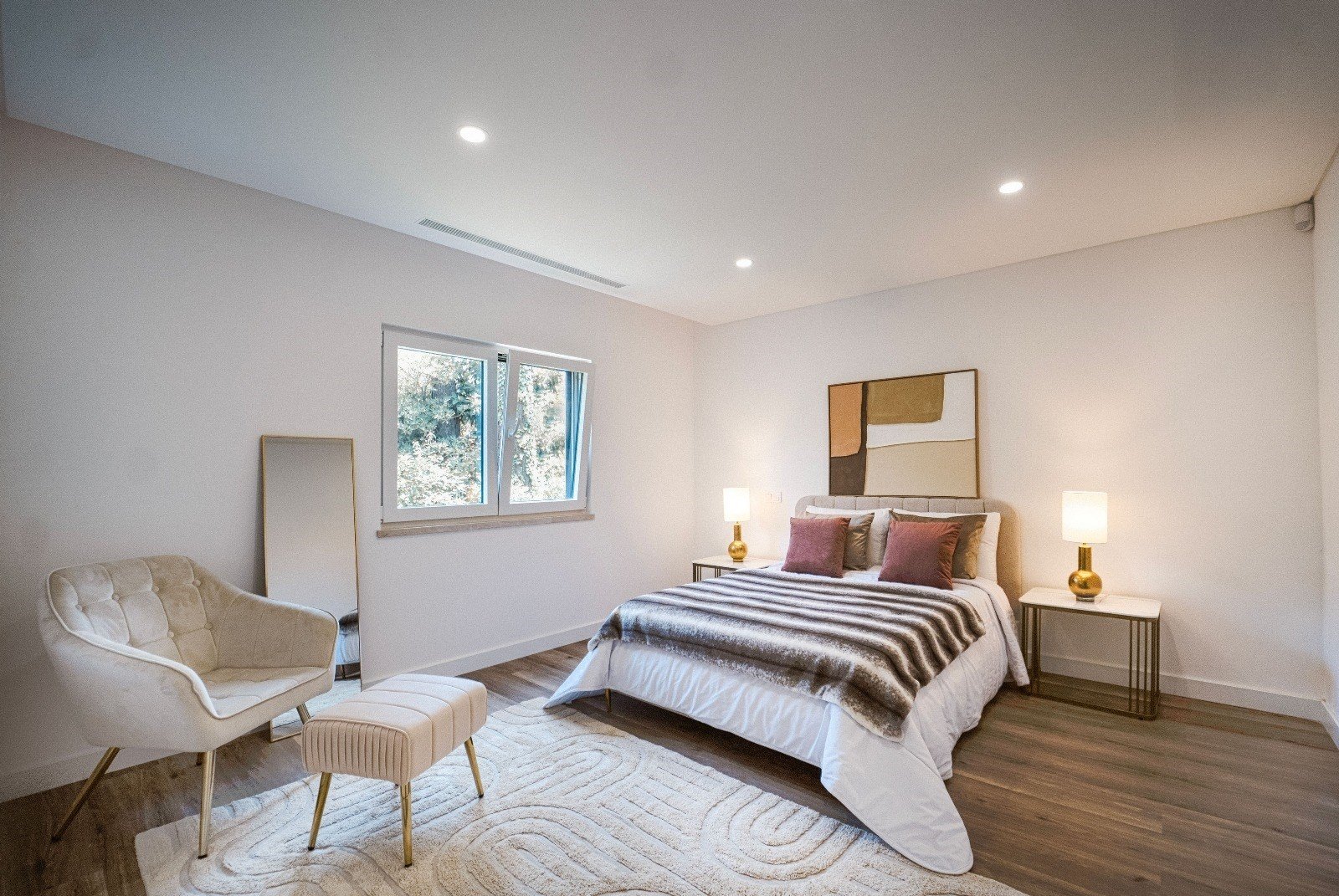 10_1e0ea519-8ef0-4667-99a9-e5f7ab3efe1e