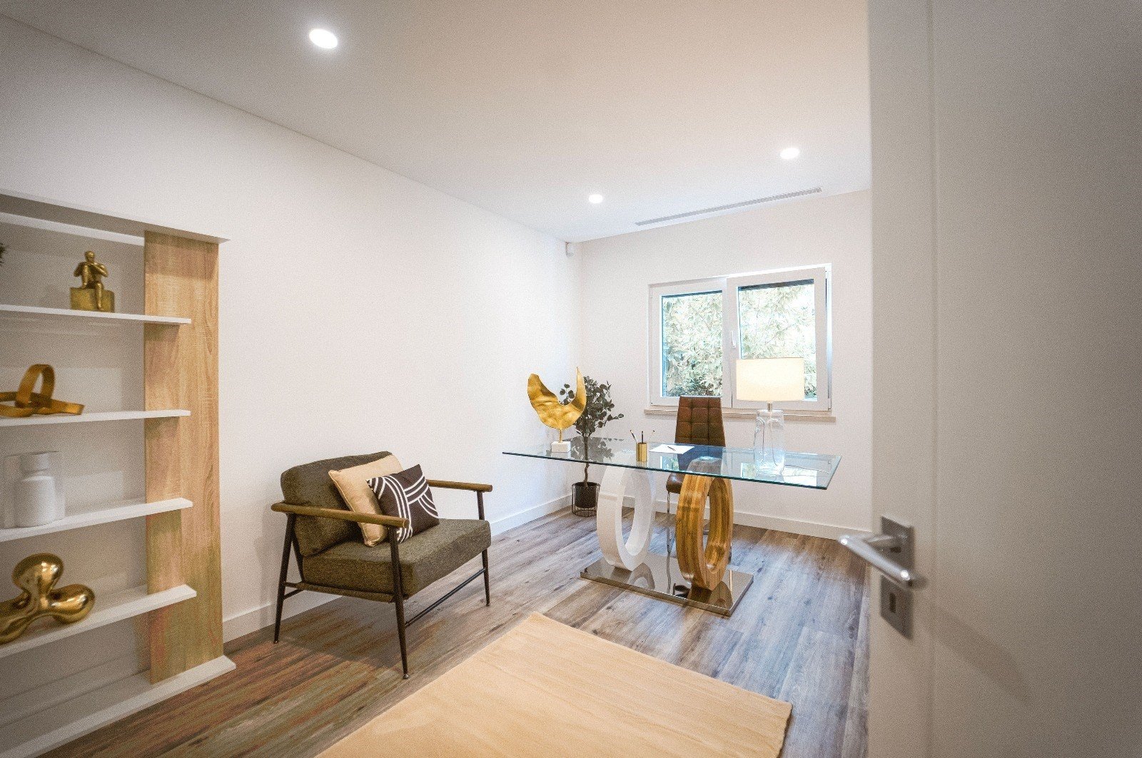 12_ea9318d7-ba49-4cfb-a2f0-535a4f77ffc8