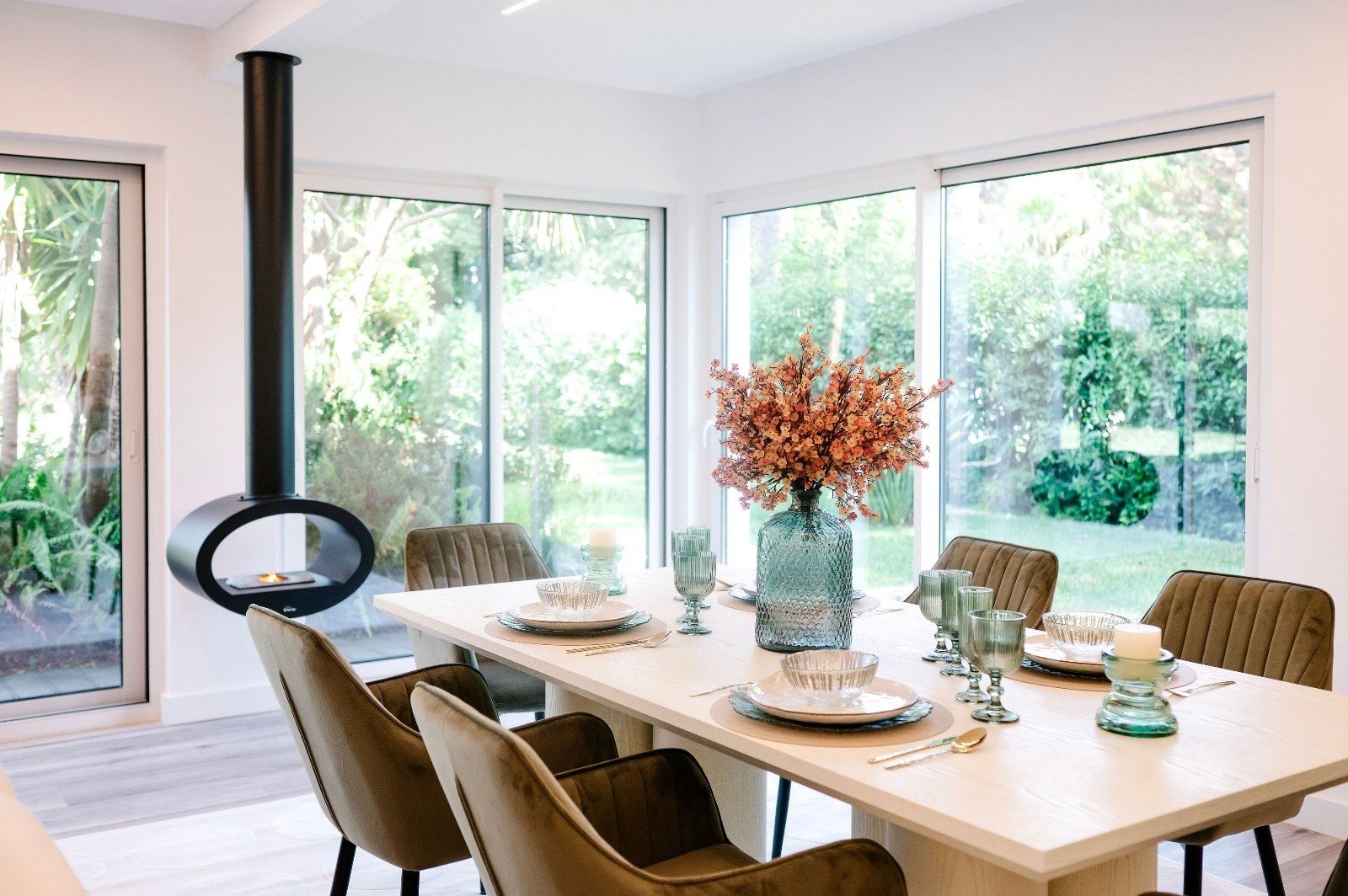 23_aad96e17-3922-4e17-833c-b4315a99aced