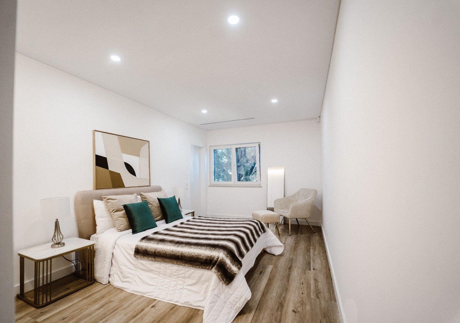 7_44659999-6ee6-439a-8e3c-cf3dfc3a2990