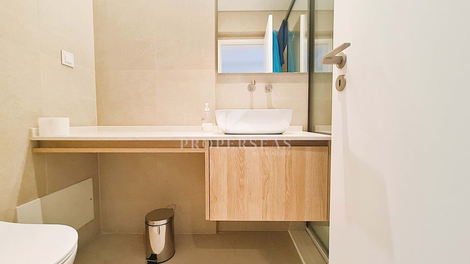 11_40c99565-f18c-401f-8626-abaf6b0a8ede