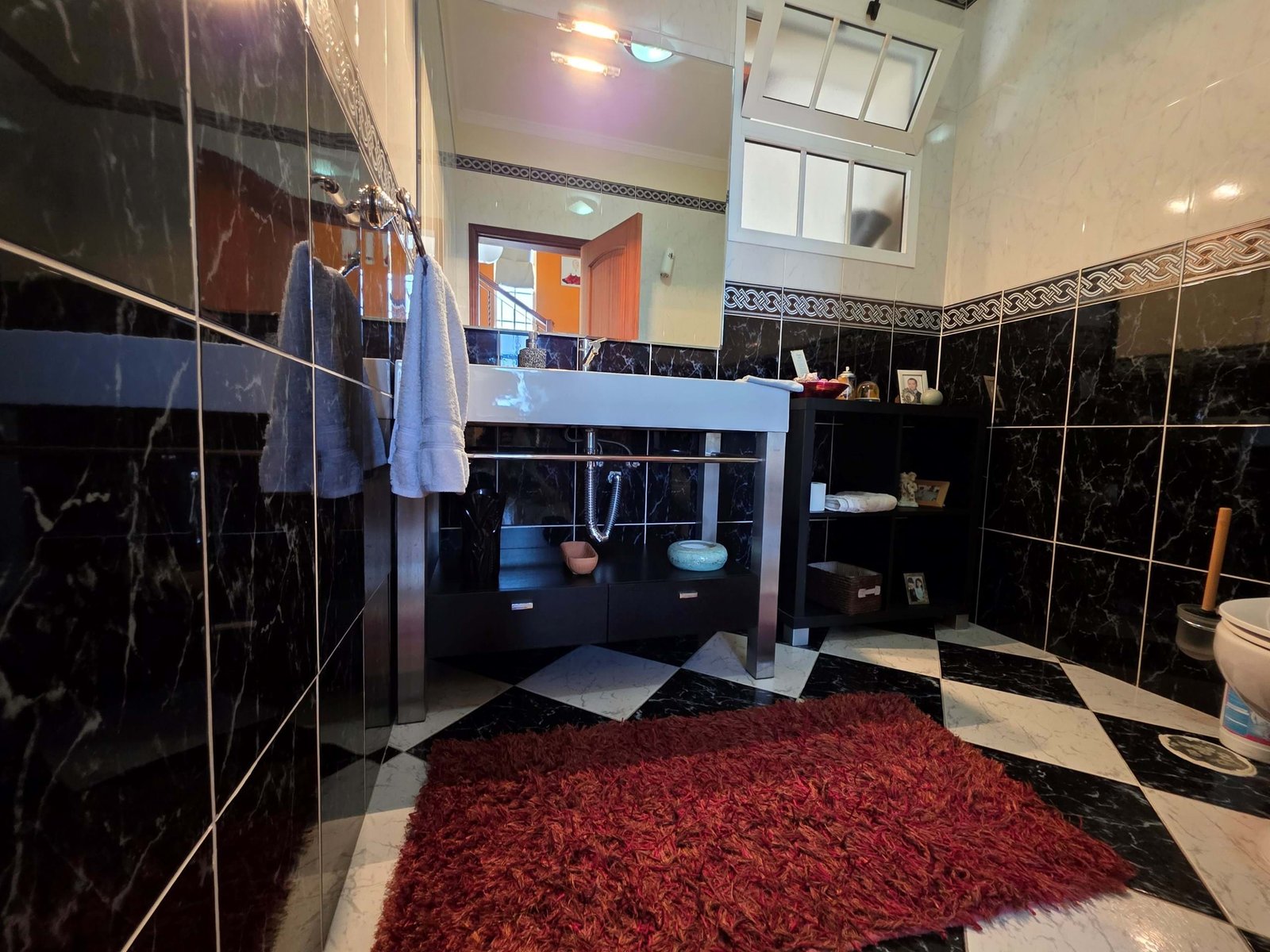 13_d1d83f9c-76b7-4e36-a5d2-003224efb011