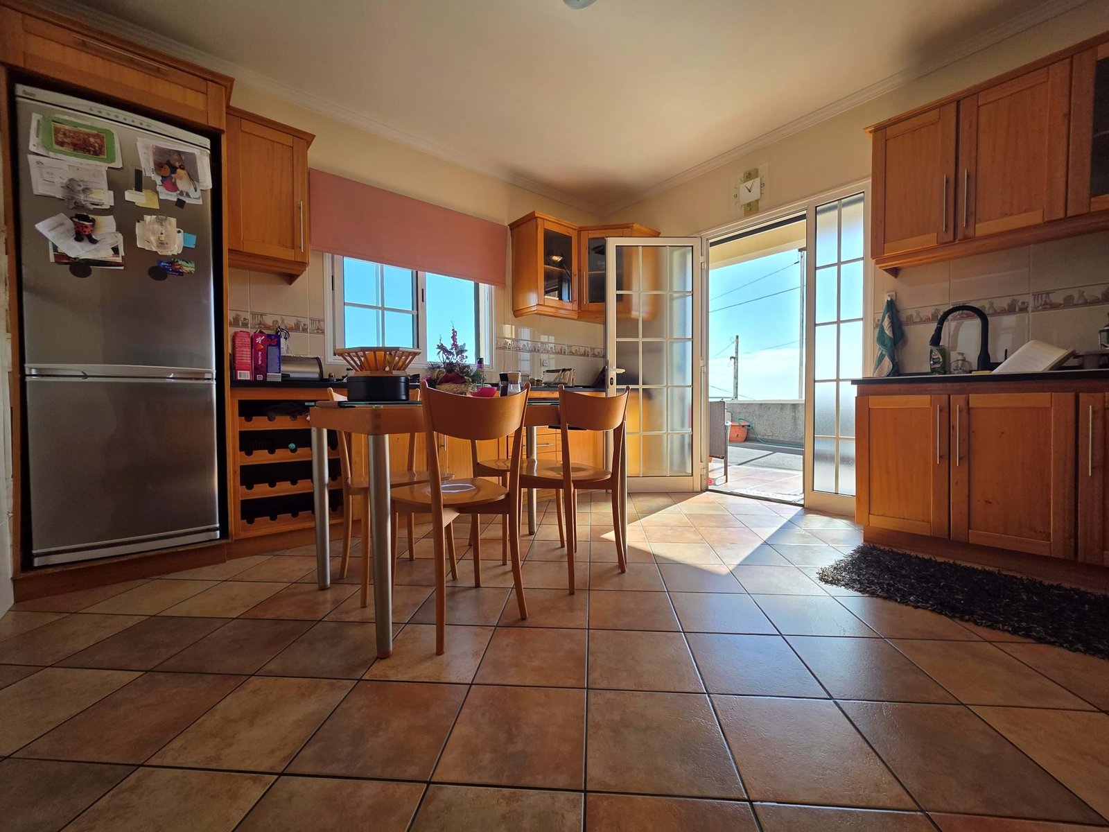 2_2565c094-c510-4aec-8baa-da436208ca02