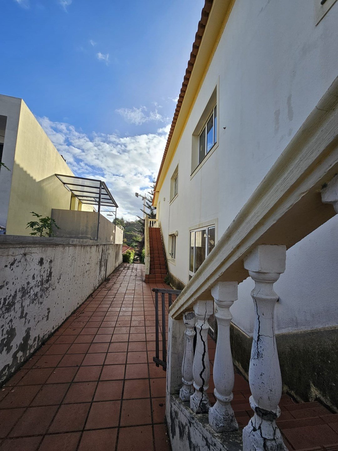 4_9ca75782-b8ae-4c15-b7e6-0330d75403ed