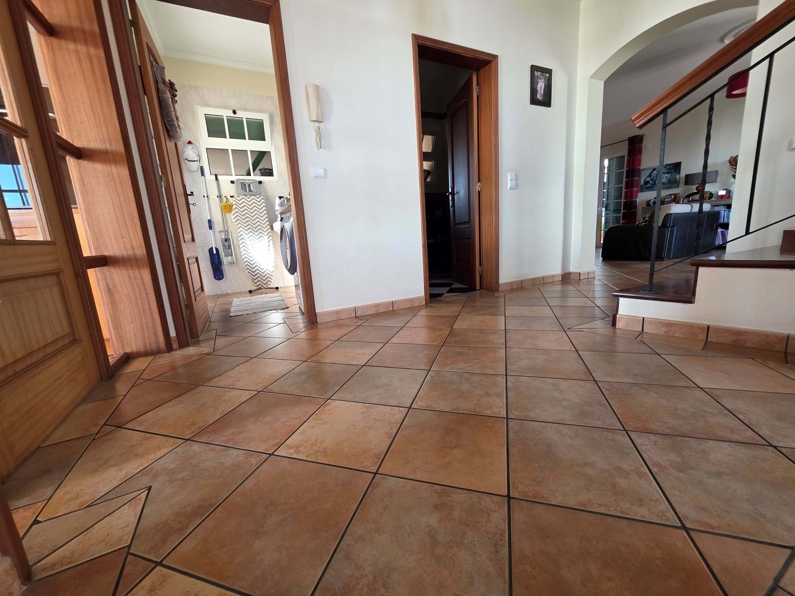 5_49865a6b-b7eb-44e9-8ed8-283620ae7fbb